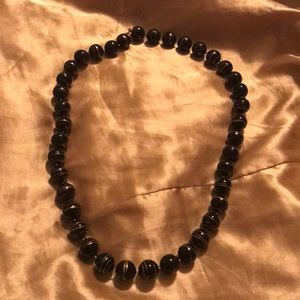 Black gold accent necklace